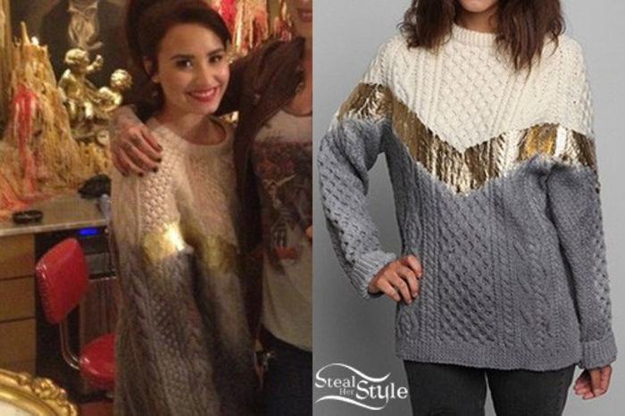 demi-sweater