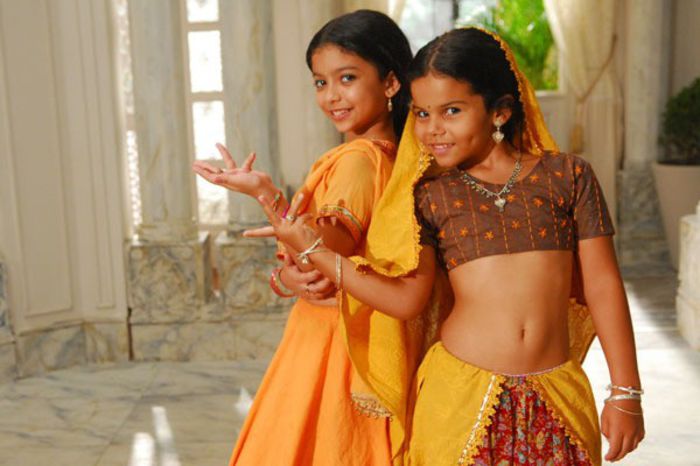 67000_571654576186984_1253466382_n - Amazing Colorful India