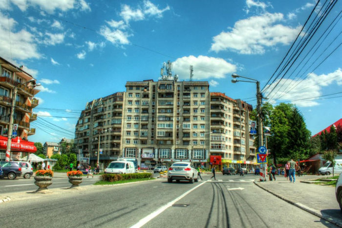 blocul așa-zis Dalas