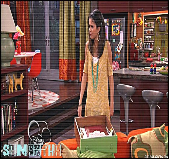 ..Eu merg sa iau o gura de aer.. * iese in gradina *