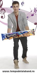 528297_559853214046590_741837700_n