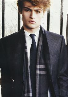 ☻Douglas Booth☻