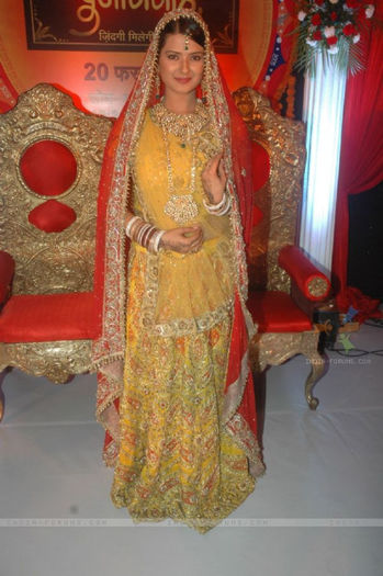 181225-kratika-sengar-at-zee-tv-punar-vivah-serial-launch-at-westin-ho - 3-Aarti si Yash