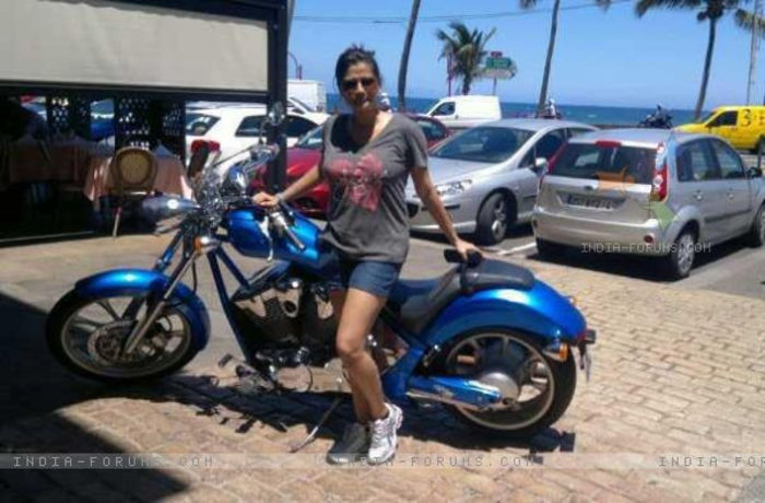 198837-kratika-sengar-in-vacation