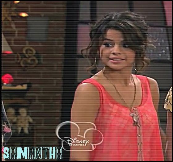 :-L * se uita la el ciudat * Hai maa =; Nu vreau sa iti citesc gandurile in momentele astea :-s :-s