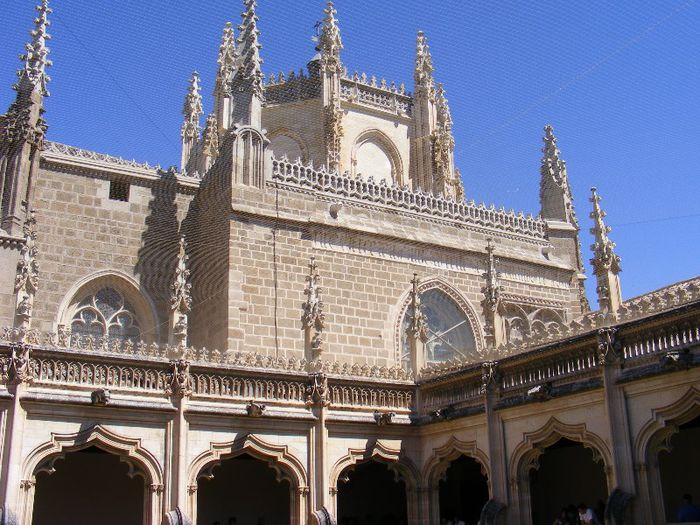 Toledo 46
