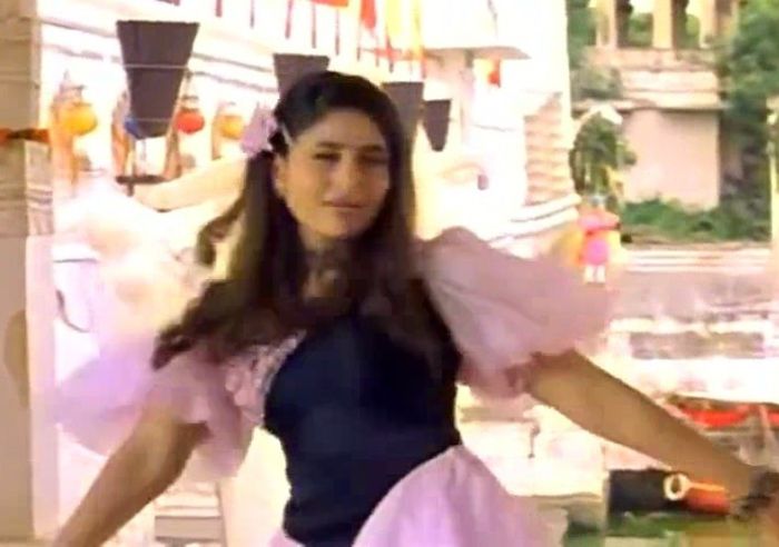 kareena mica (27) - Kareena Kapoor 2