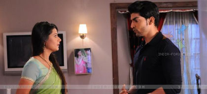 211790-kratika-sengar-and-gurmeet-chaudhary - Yash si Aarti