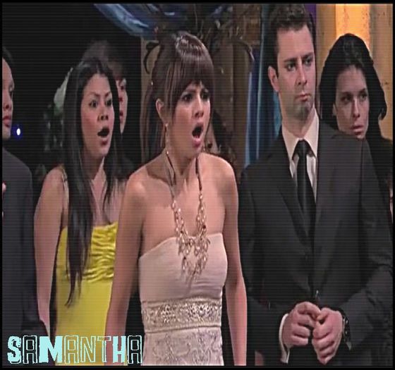 Au ! Justin ma doare ! Inceteaza ! * ii da o palma tare ;; il impinge pe pat * Nu vreau ! Intelege !