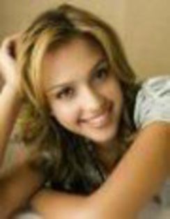 Jessica_Alba-nascuta pe 28 aprilie - Nascuti pe 28 aprilie