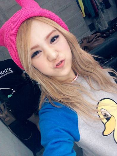 lizzy16 - After School