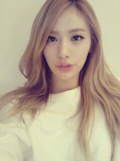 nana20 - After School