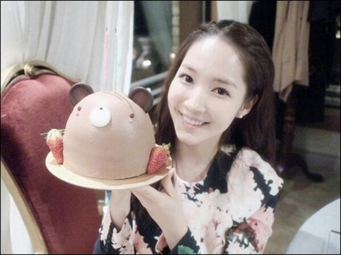 min young30