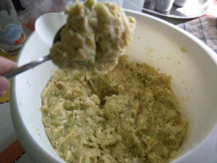 compozitia de chiftelute de dovlecei