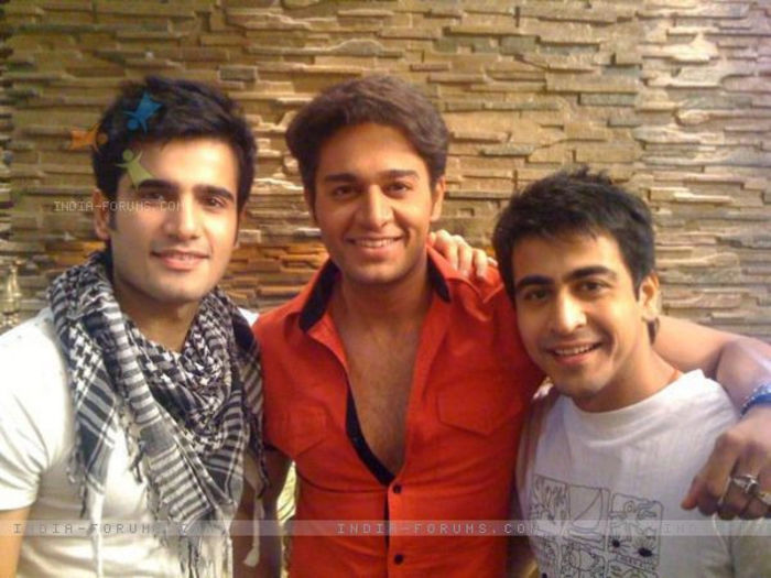 218053-gaurav-karan-and-dishank