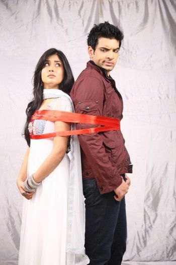 vwiiat7l2xw7iit7 - Kritika Kamra