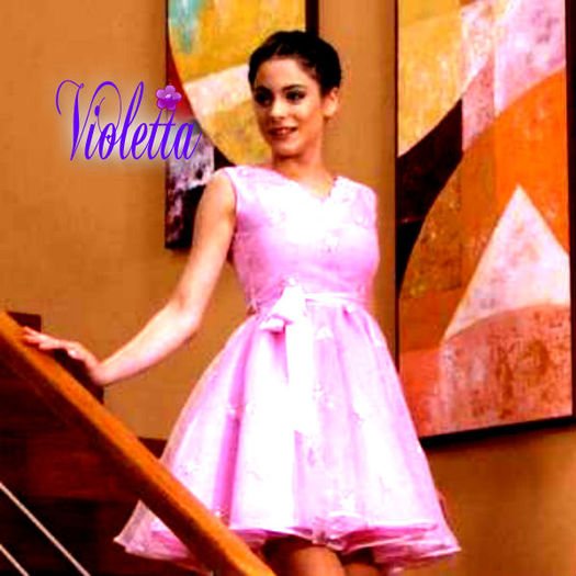 ♥ Violetta ♥ - b--------------Violetta-------------b