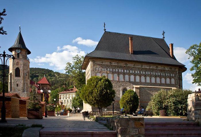 CURTEA DOMNEASCA PIATRA NEAMT