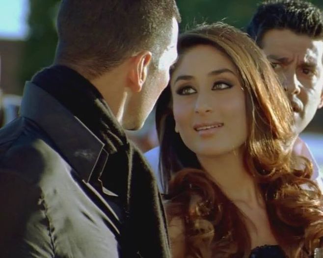 1011931_264405410368385_1731819267_n - Kareena Kapoor 2