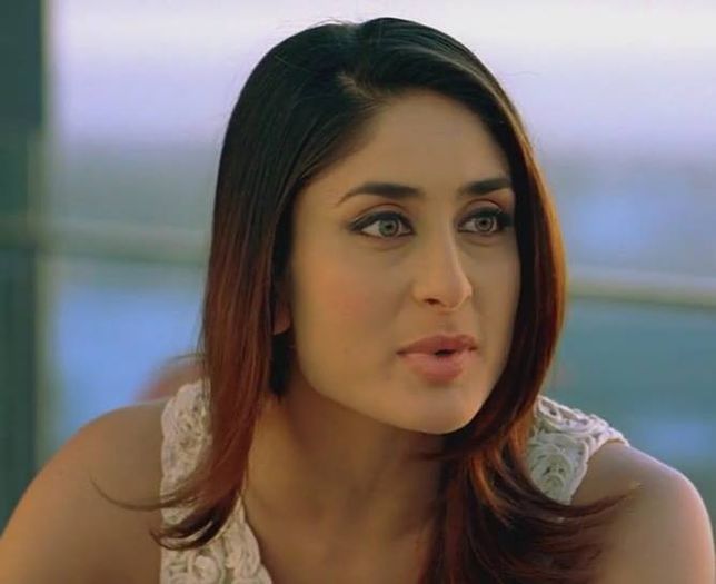983595_264404123701847_1031045428_n - Kareena Kapoor 2
