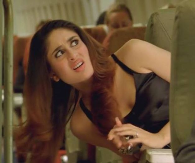 430074_264403340368592_2040447497_n - Kareena Kapoor 2