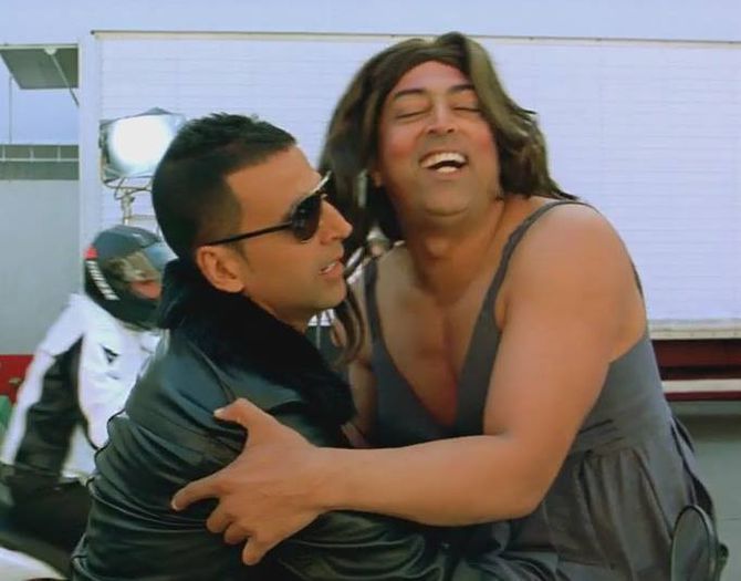 190027_264403437035249_1585191492_n - Akshay Kumar