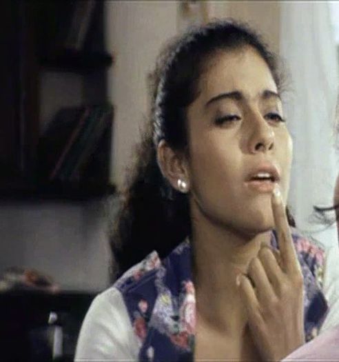 srkajol caps (199) - Kajol Devgan