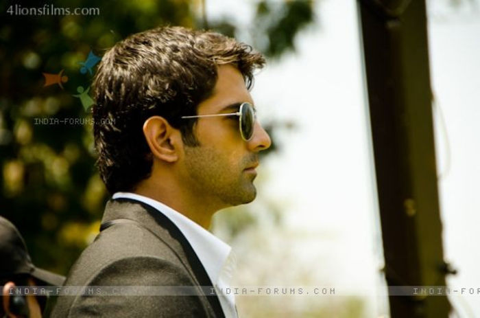 21 - Barun Sobti aka Arnav Singh Raizada-ASR