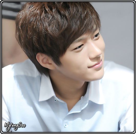 ∞ .. Dar,nu imi ee. ;;) .. Nici macar nu sunt obosit. :D .. :o3 .. (:| ..