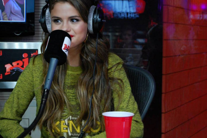 10 - At NRJ studios in Paris---27 May 2013