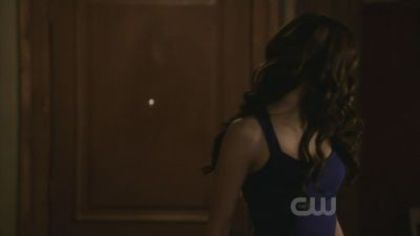 2x19-Klaus-katherine-pierce-21289784-400-225