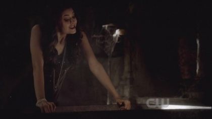3-06-Smells-Like-Teen-Spirit-katherine-pierce-26210303-450-253 - hitiykghdjghd