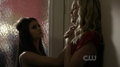 Kat-Screencaps-katherine-pierce-19862984-500-281