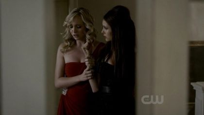 Masquerade-Screencaps-2x07-katherine-pierce-16603164-500-281 - hitiykghdjghd