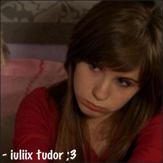 - să știi că , sunt dezamăgită de tine ;3 .* apoi pleacă în cameră .