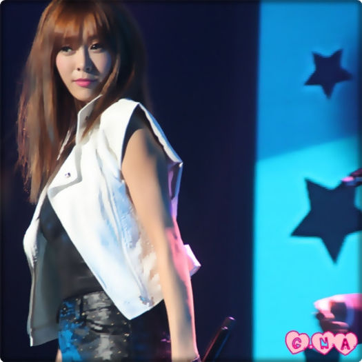 ★ Oke. [se pune pe canapea] - l - x - Episodul 55 - x - l