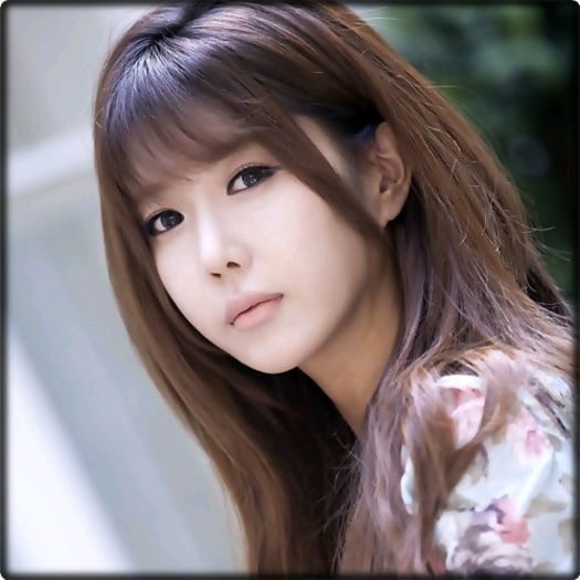 <?> ..Ma inseli? :( ..:)) ..[scoate un tort; il pune pe masa]..Ta- Dam!.. :D :)) - l - x - Episodul 55 - x - l