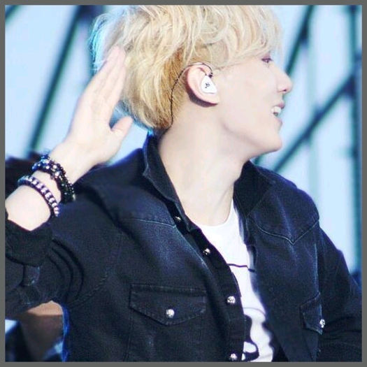 [:)] ...Sa curgaa sampaniaaa!! ..:)) ..aa.. buna.. :D.. :)) - l - x - Episodul 55 - x - l