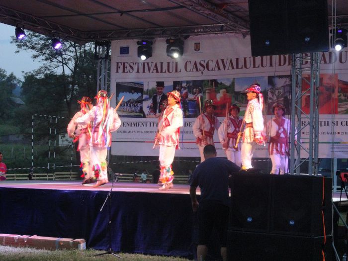 DSC07215 - festivalul cascavalului de bradulet 2013