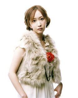 2006 KOKIA during pearl ~The Best Collection~ promotion (2)