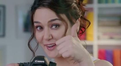 ishkq in paris caps (16)