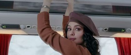 ishkq in paris caps (20) - Preity Zinta 09
