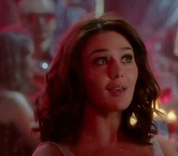 ishkq in paris caps (66)
