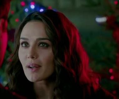 ishkq in paris caps (86)
