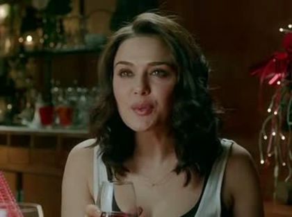 ishkq in paris caps (144) - Preity Zinta 09