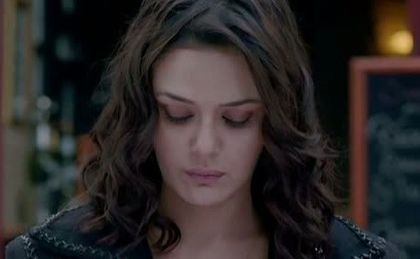 ishkq in paris caps (197) - Preity Zinta 09