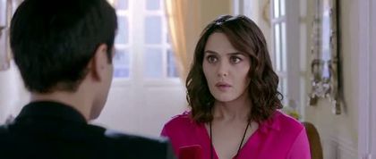 ishkq in paris caps (213) - Preity Zinta 09