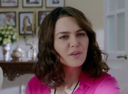 ishkq in paris caps (219) - Preity Zinta 09