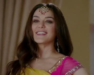 ishkq in paris caps (243) - Preity Zinta 09