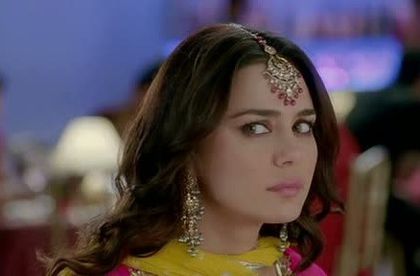 ishkq in paris caps (259) - Preity Zinta 09
